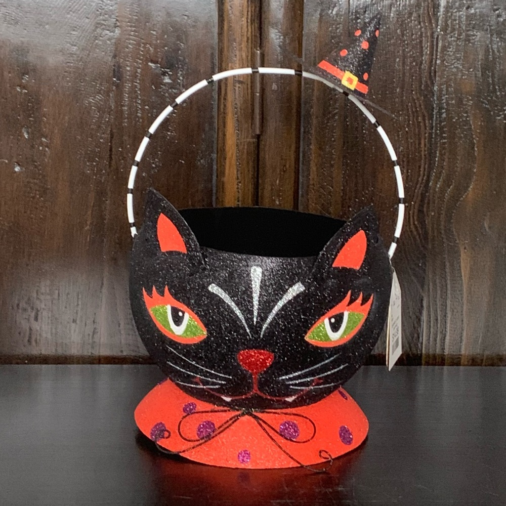 Black Cat with Witch Hat Halloween Bucket